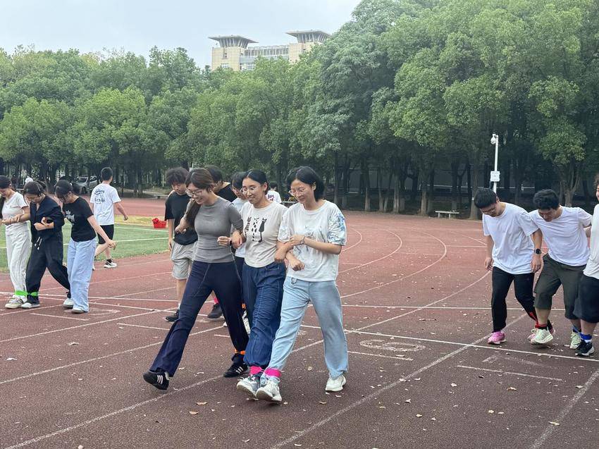 0924“语”你同行 籽籽同心——江汉大学外国语学院开展铸牢中华民族共同体意识系列活动.docx